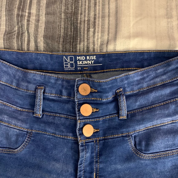 Jeans! - Picture 2 of 3